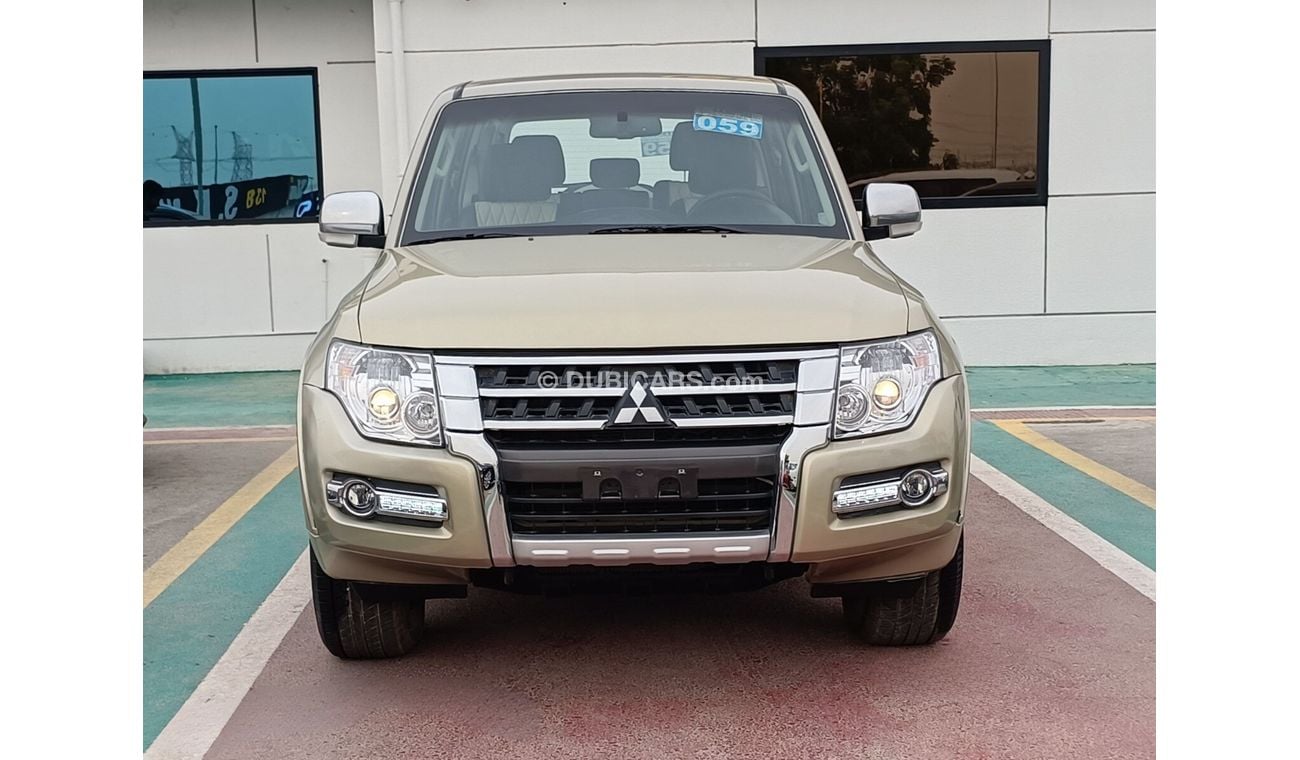 ميتسوبيشي باجيرو /3.5 V6/ 4WD/ LEATHER SEATS/ DVD/ LOT#16714