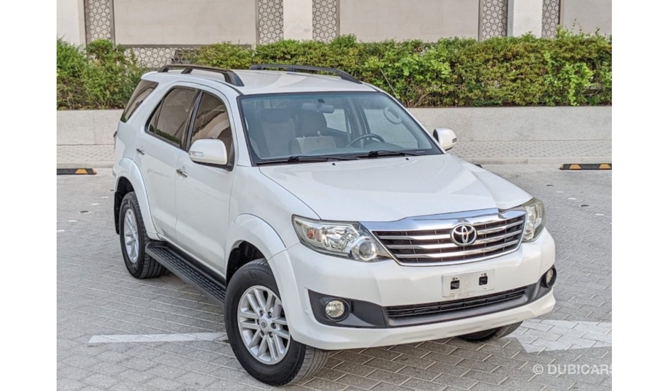 تويوتا فورتونر Toyota fortuner 2012,V6 petrol left hand drive