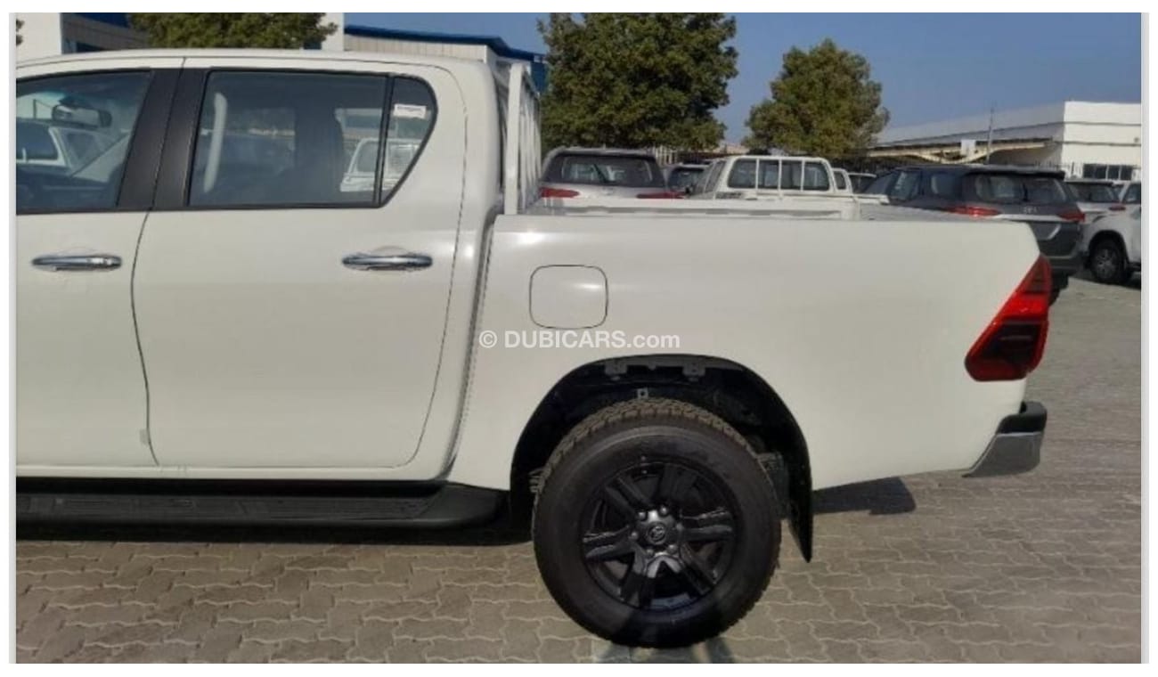 تويوتا هيلوكس TOYOTA HILUX 2.4 SR5 Dsl 4WD 4Doors 2024