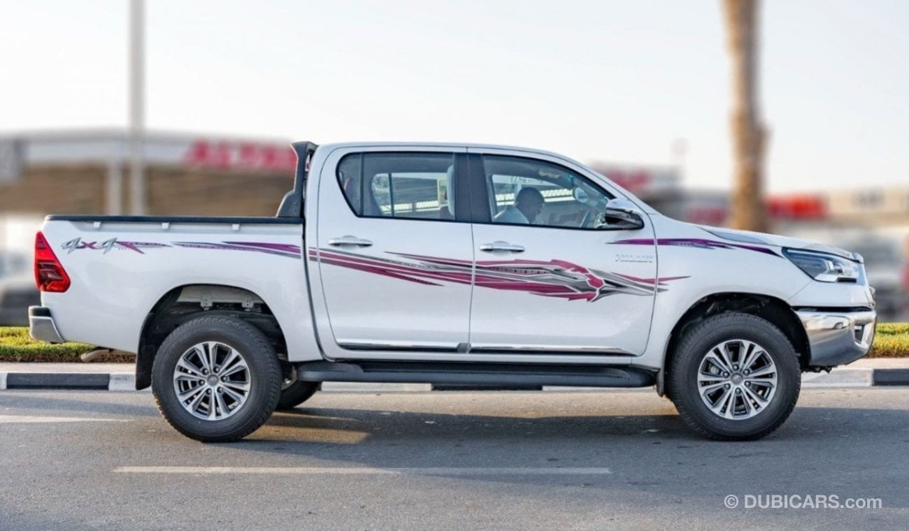 تويوتا هيلوكس 2024 Toyota Hilux 4x4 2.7L petrol AT with cooled seats Full option GCC Specs