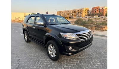 Toyota Fortuner 2006 Modified to 2015 GCC V4 Full Option