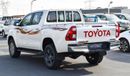 Toyota Hilux SR5 2.4L 4X4 Diesel M/T