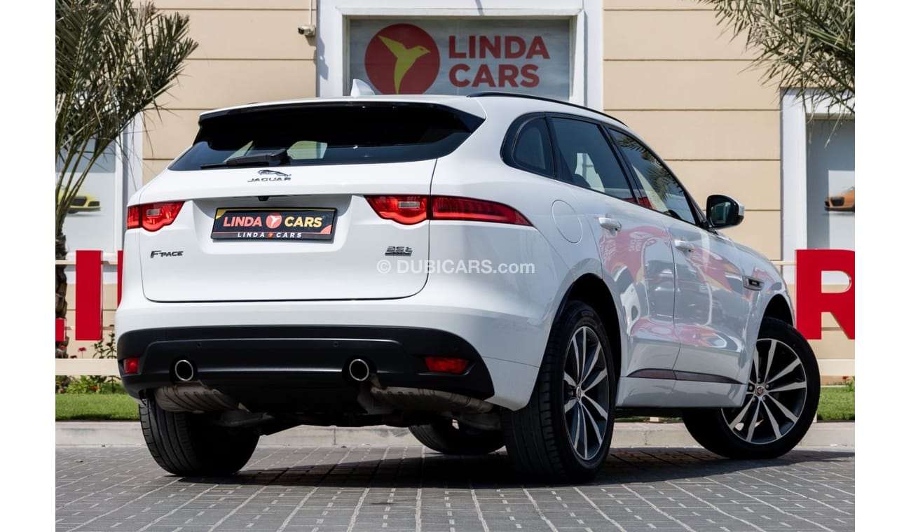 جاكوار F Pace R-Sport 3.0L Jaguar F-Pace R-Sport 2017 GCC under Warranty with Flexible Down-Payment.