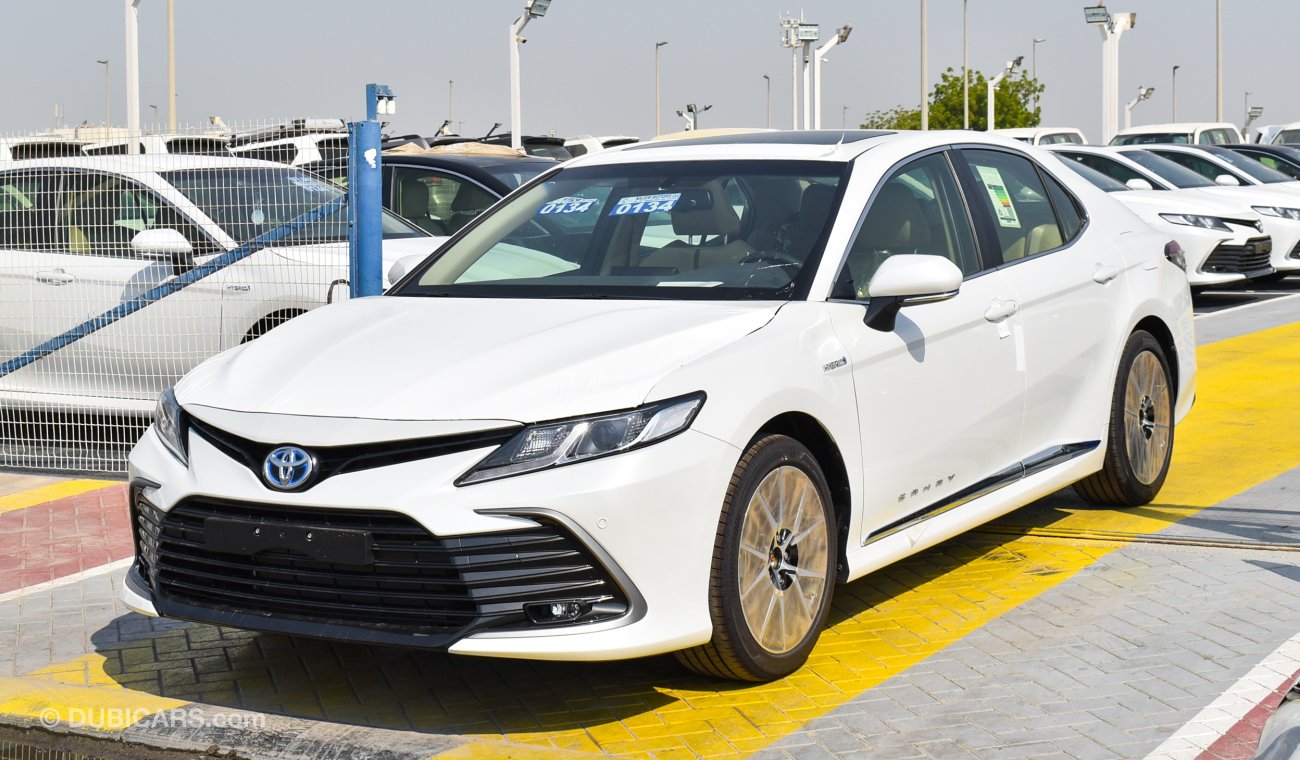 Toyota Camry GLE 2.5L Hybrid