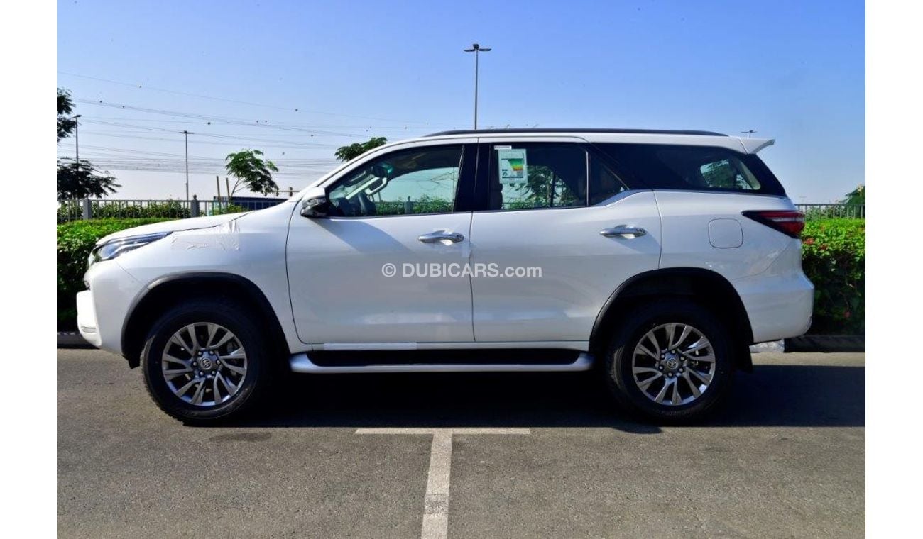 تويوتا فورتونر 2025 TOYOTA FORTUNER VXR V6 4.0L PETROL 4WD 7 SEAT AT