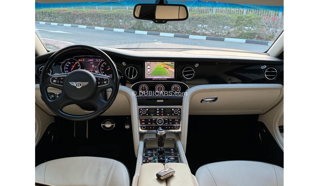 بنتلي مولسان BENTLEY MULSANNE 2012 V8 VIP LOW MILEAGE IN PERFECT CONDITION