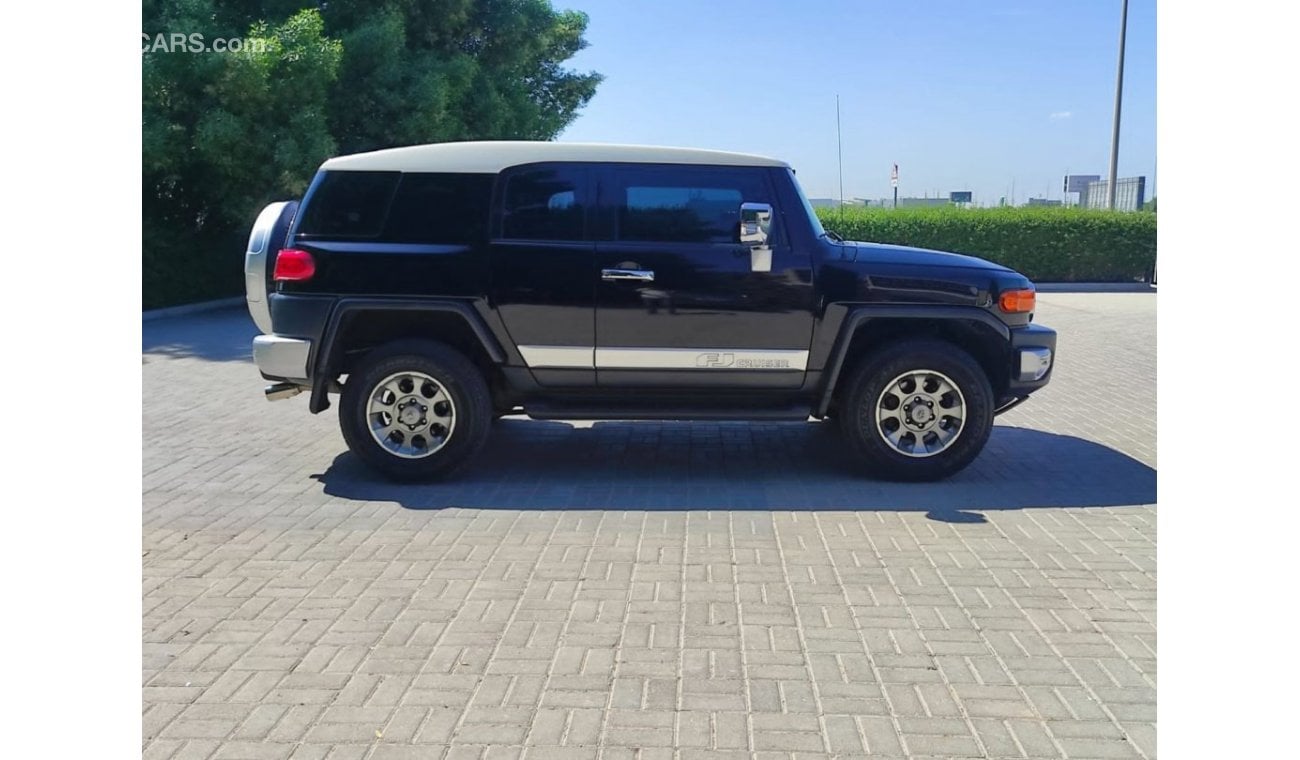 Toyota FJ Cruiser Top