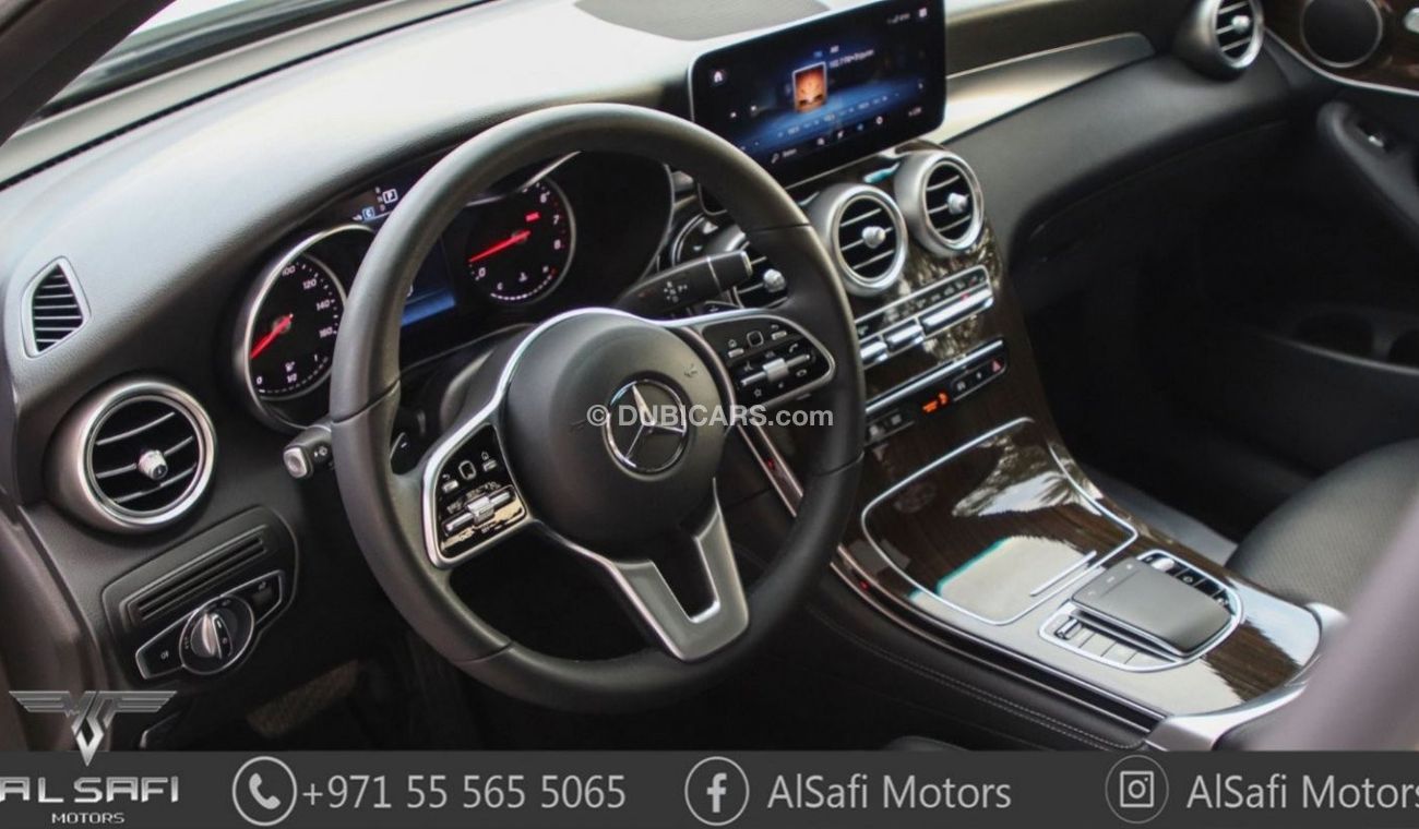 Mercedes-Benz GLC 300 4MATIC CLEAN TITLE