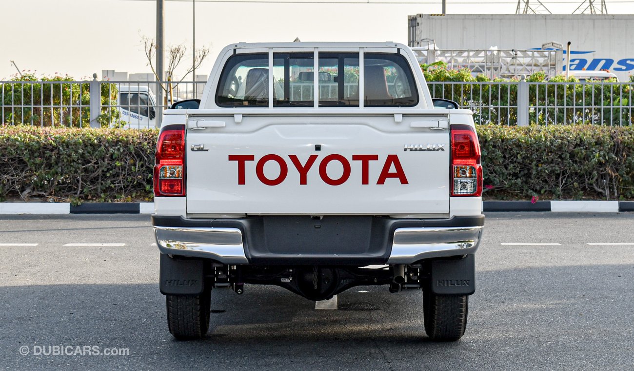 Toyota Hilux GL 2.7L Single Cabin 4WD M/T