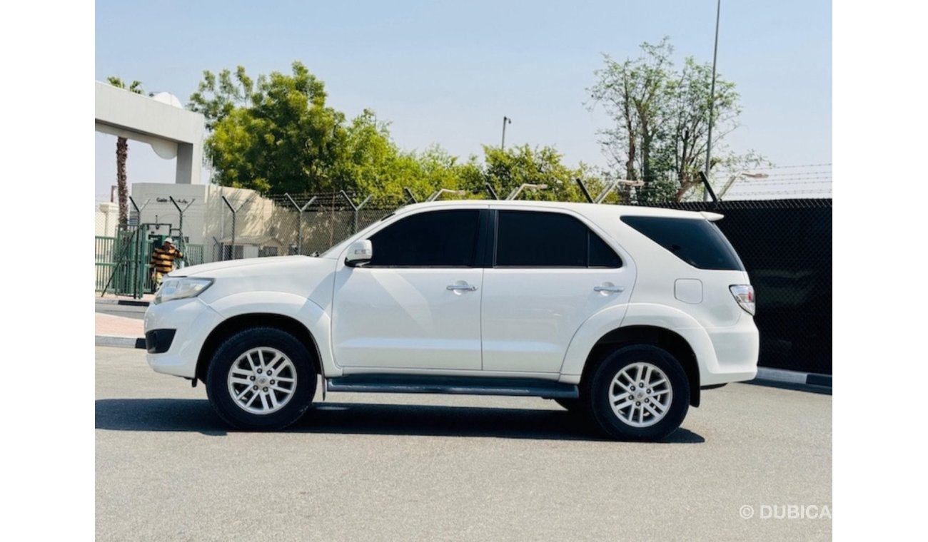 Toyota Fortuner SR5