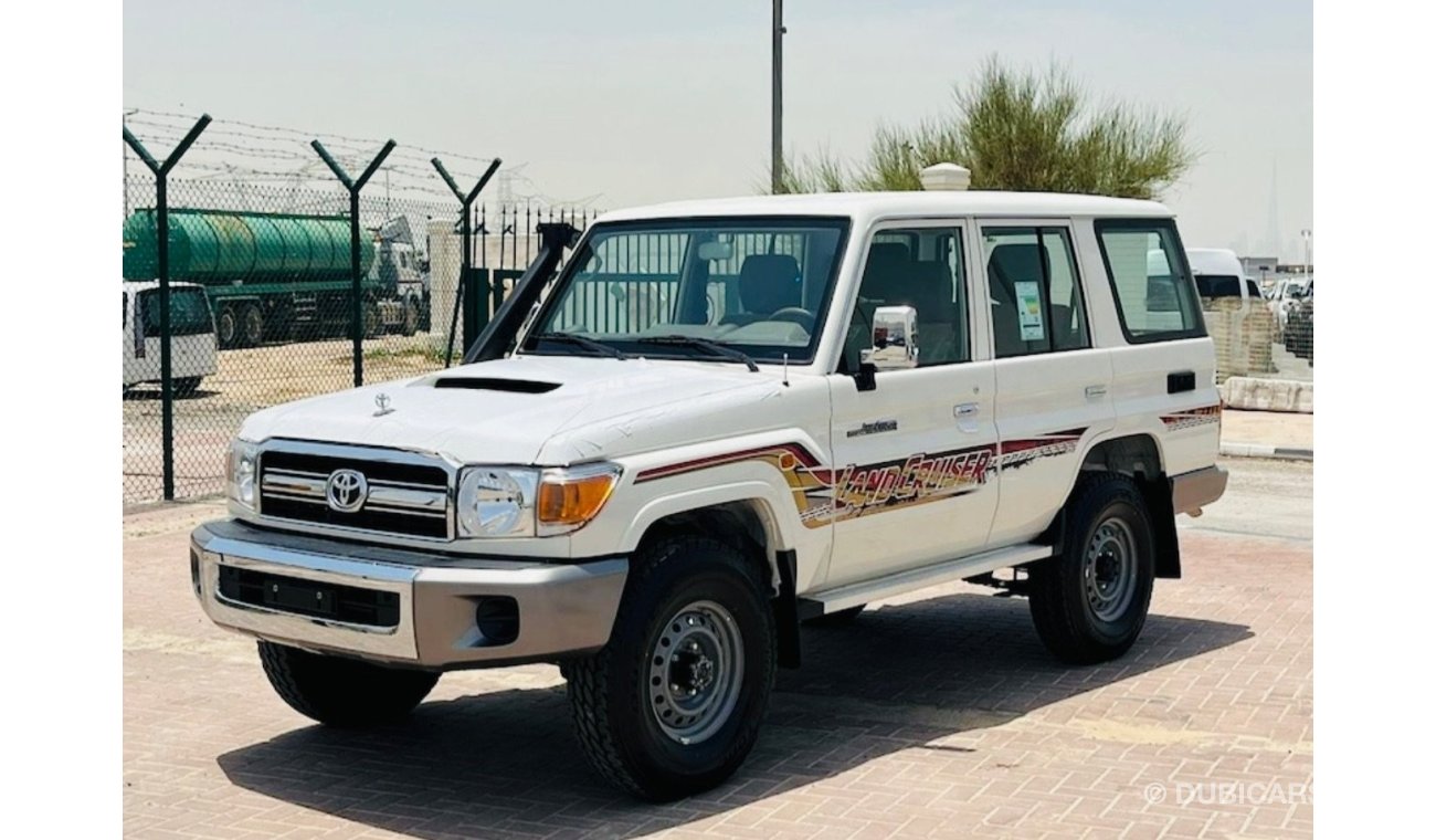 تويوتا لاند كروزر هارد توب 2024 MODEL TOYOTA LAND CRUISER 76 HARDTOP 5DRS 4.5L TURBO DIESEL 4WD MANUAL