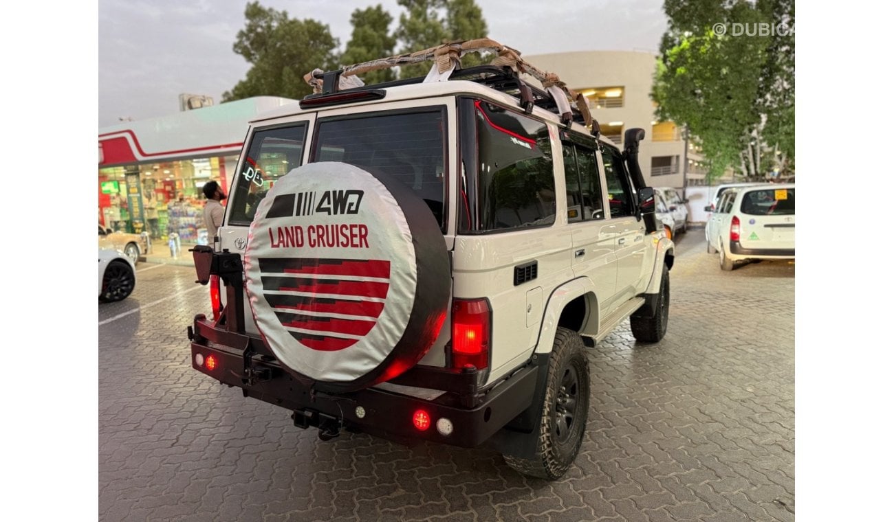 Toyota Land Cruiser Hard Top Toyota Landcruiser Hardtop 5 Door RHD Diesel engine