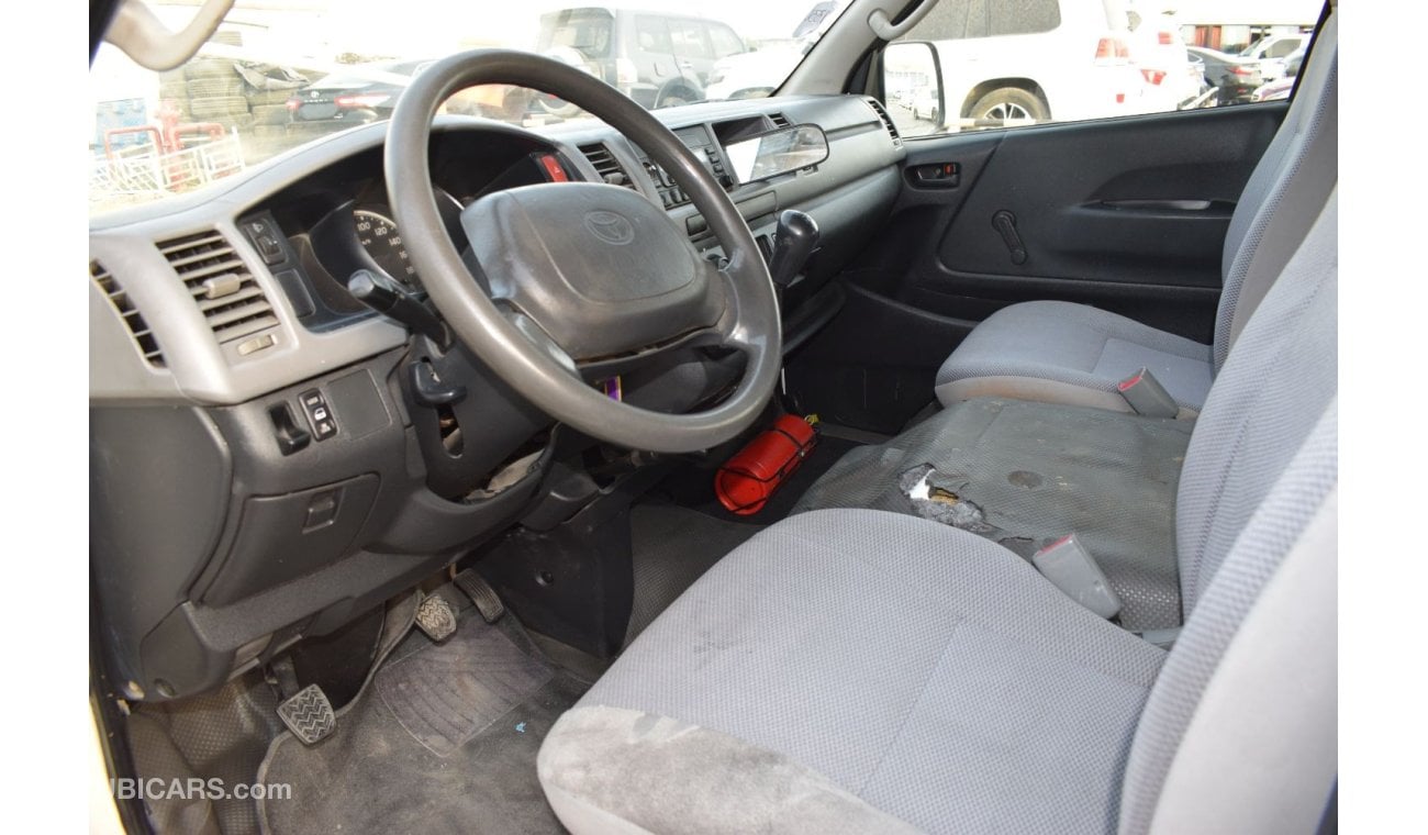 تويوتا هاياس Toyota Hiace Highroof GL 15 seater, Model:2009. Excellent condition