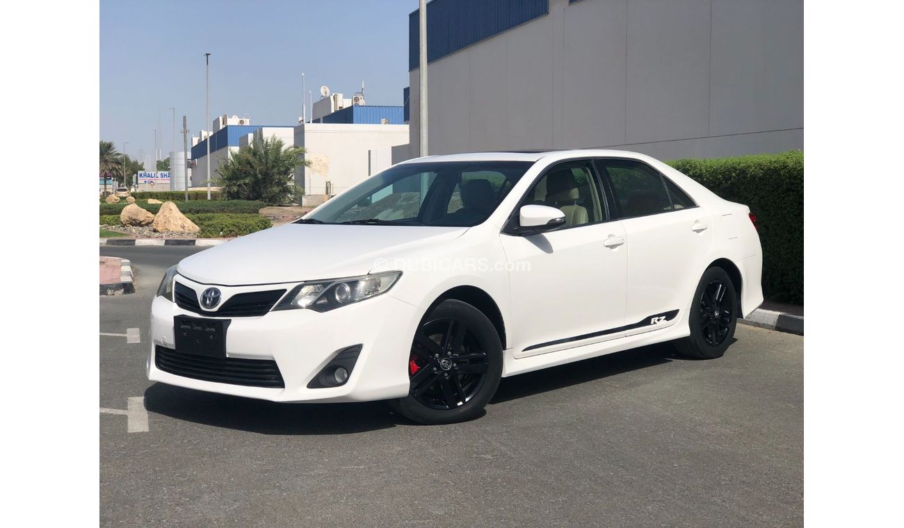 مستعملة تويوتا كامري Gcc Rz Sports Limited Camry 2015 Full Option Only