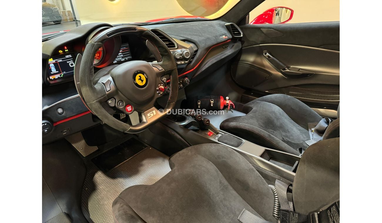 Ferrari 488 PISTA PILOTI