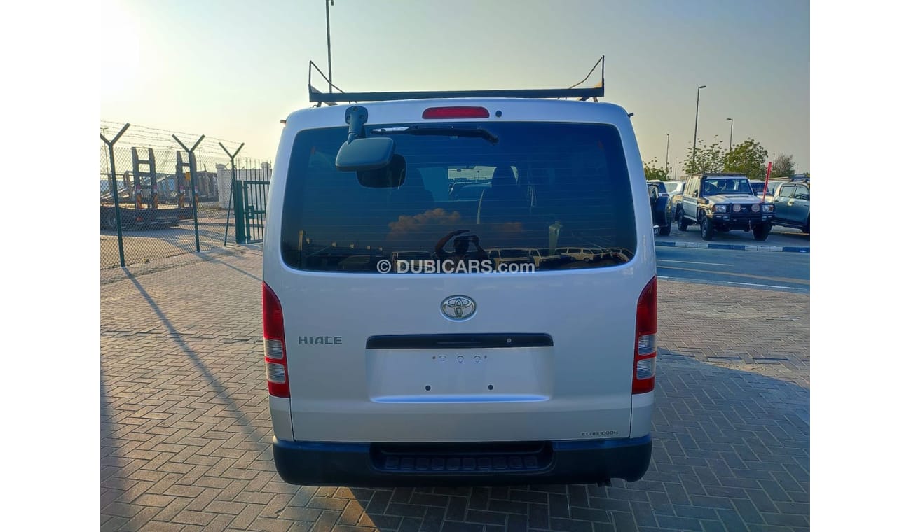 تويوتا هاياس KDH205-0042172 || TOYOTA	HIACE SILVER	cc2500	DIESEL RHD MANUAL || only export