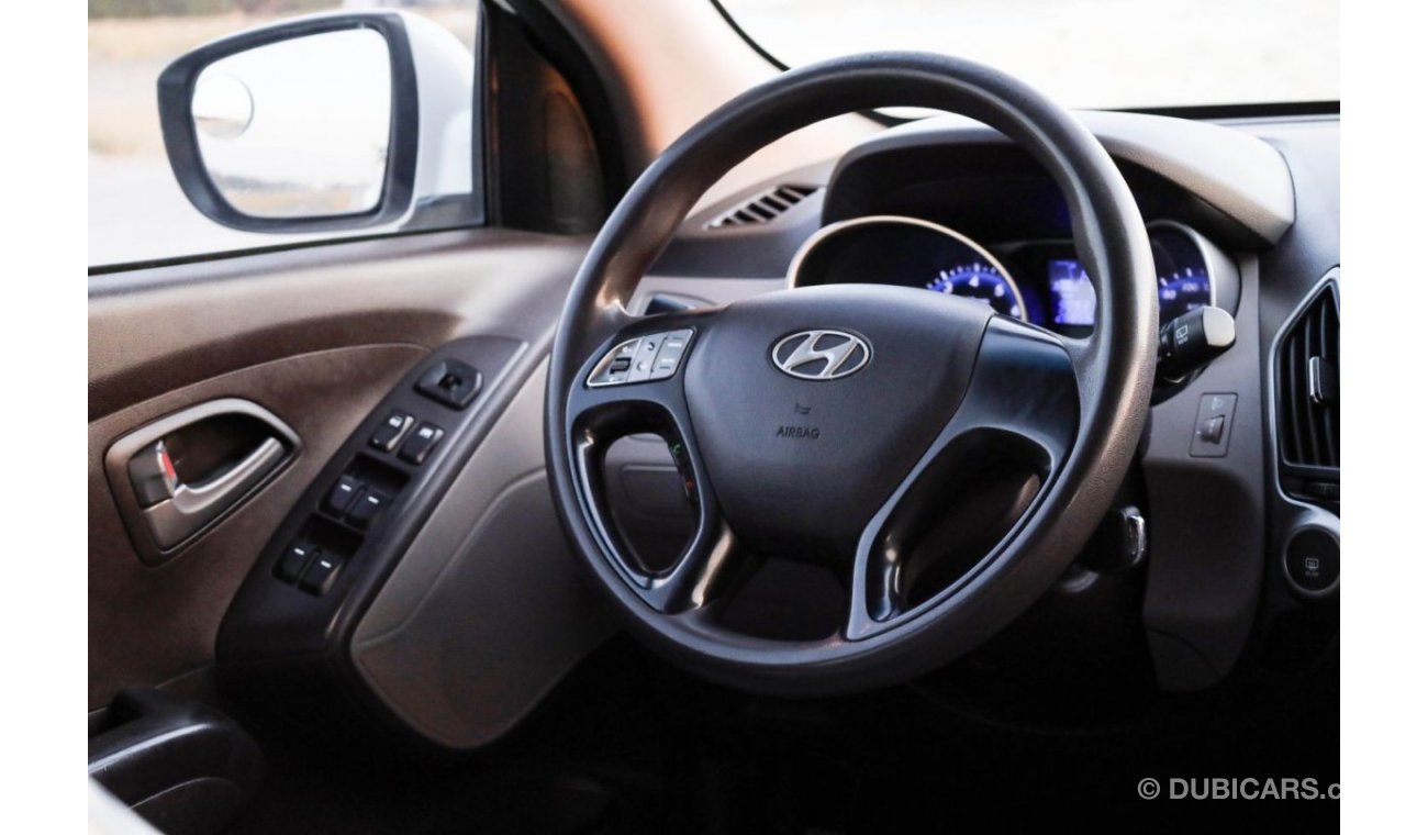 Hyundai Tucson SE