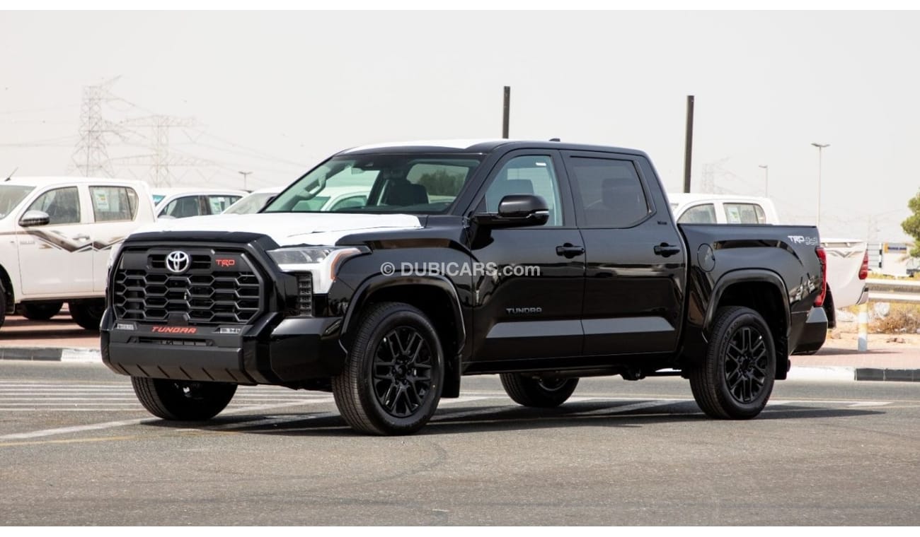 Toyota Tundra SR5 CrewMax TRD Sport 4WD.