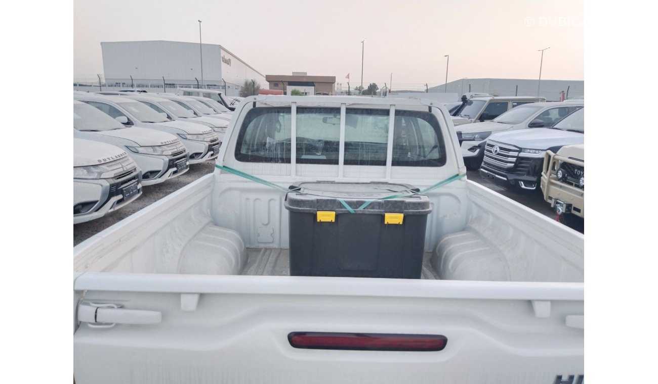 تويوتا هيلوكس Toyota Hilux Country Double Cab 4F 2.4L Manual Diesel | 03 Years Warranty