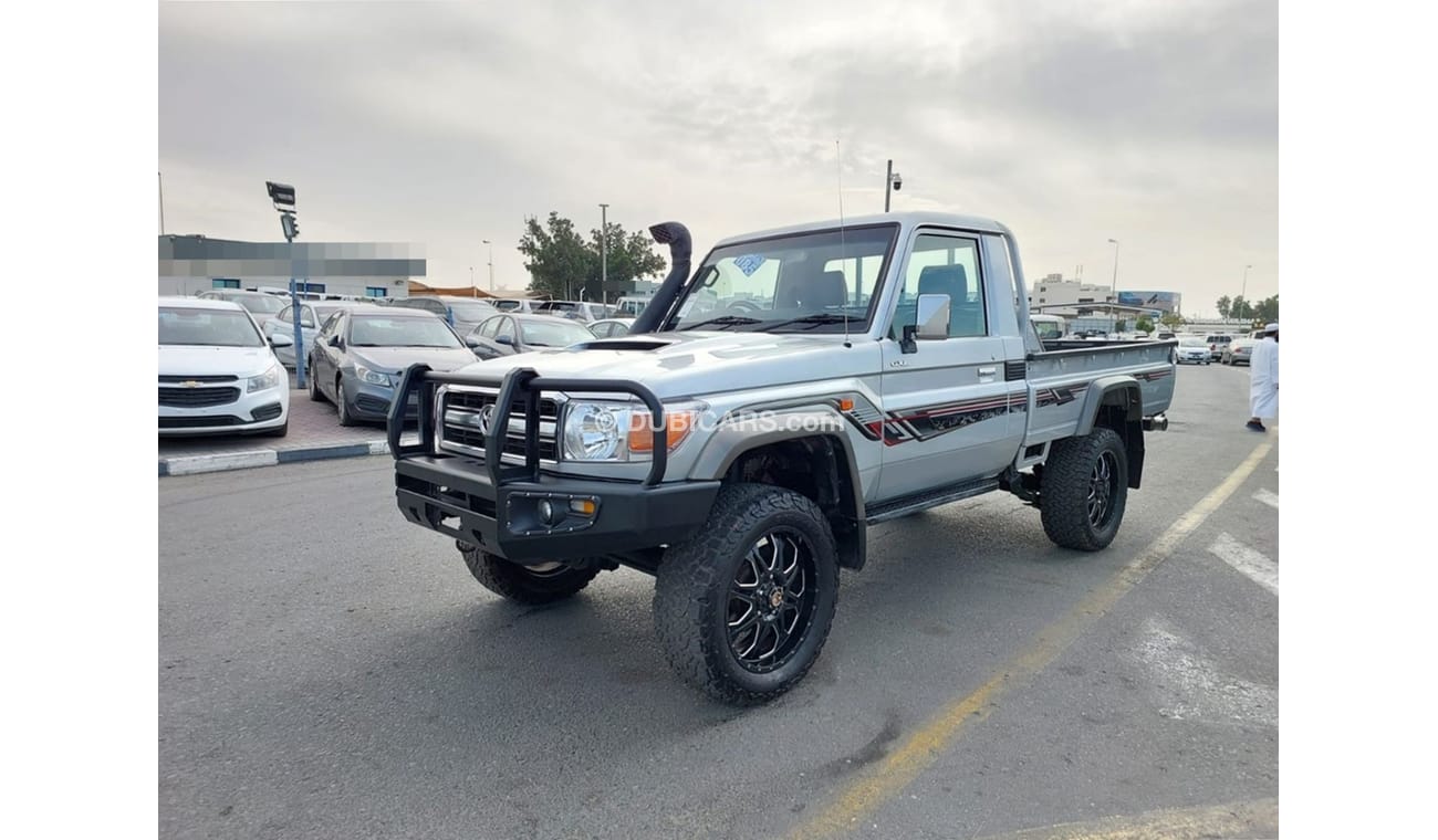 Toyota Land Cruiser Pick Up TOYOTA LAND CRUISER PICK UP RIGHT HAND DRIVE(PM08993)