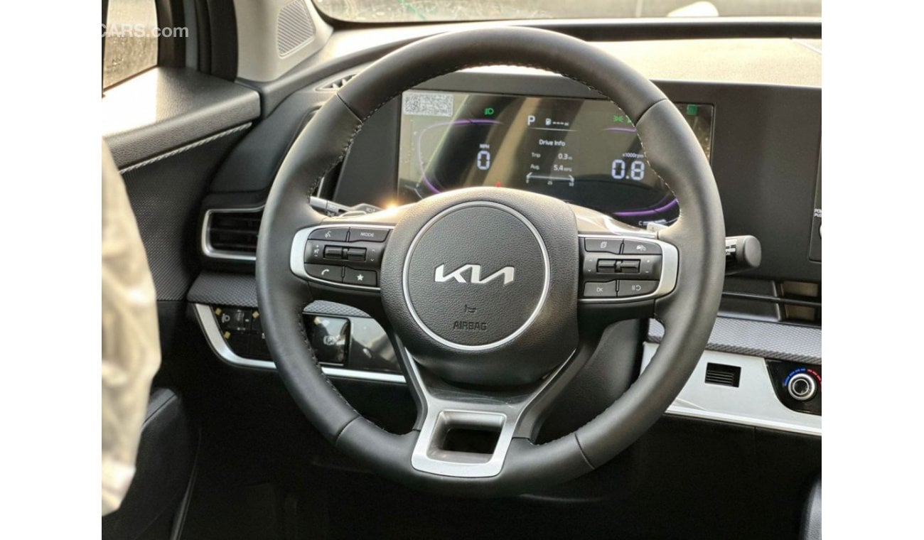 كيا سبورتيج KIA SPORTAGE 2.0L PETROL 4WD 2025