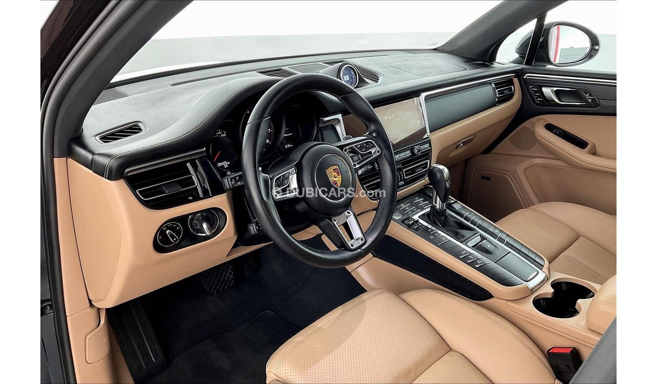 Porsche Macan Standard+