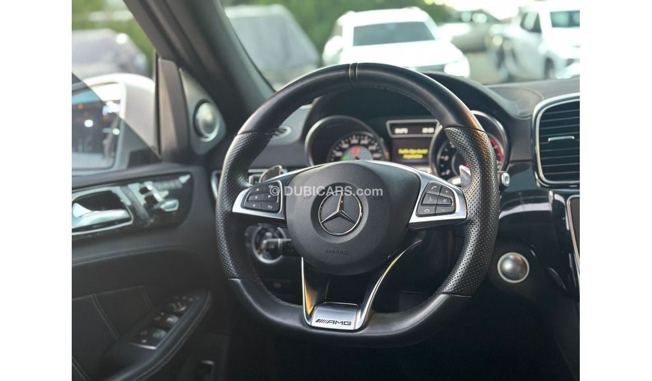 مرسيدس بنز GLE 63 Mercedes Benz GLE 63 2016