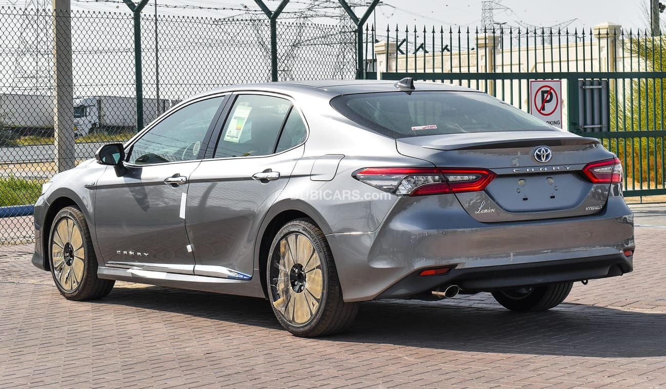 Toyota Camry Lumiere  2.5L Hybrid