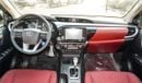 Toyota Hilux SR5. 2.4L 4WD. A/T