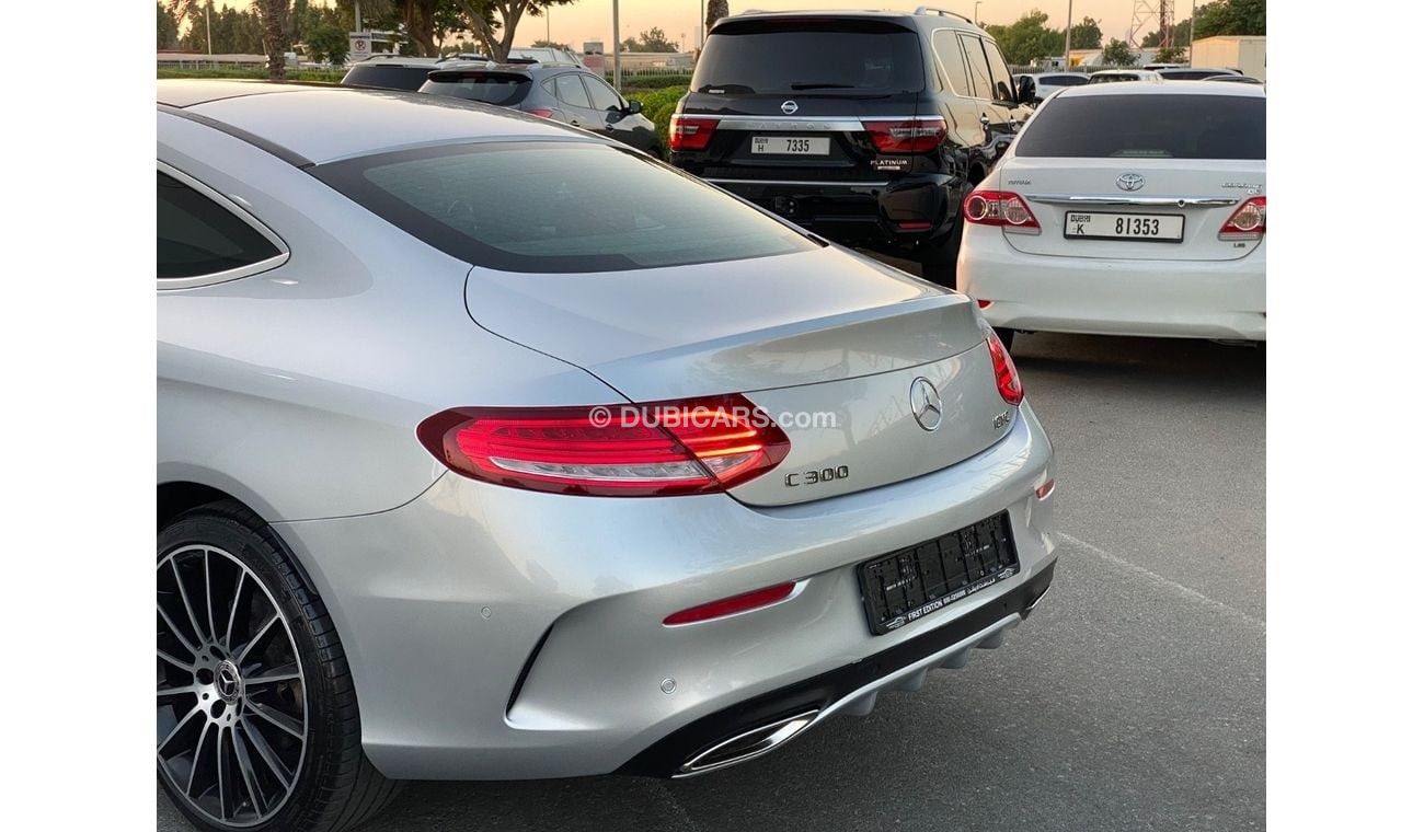 مرسيدس بنز C 300 كوبيه