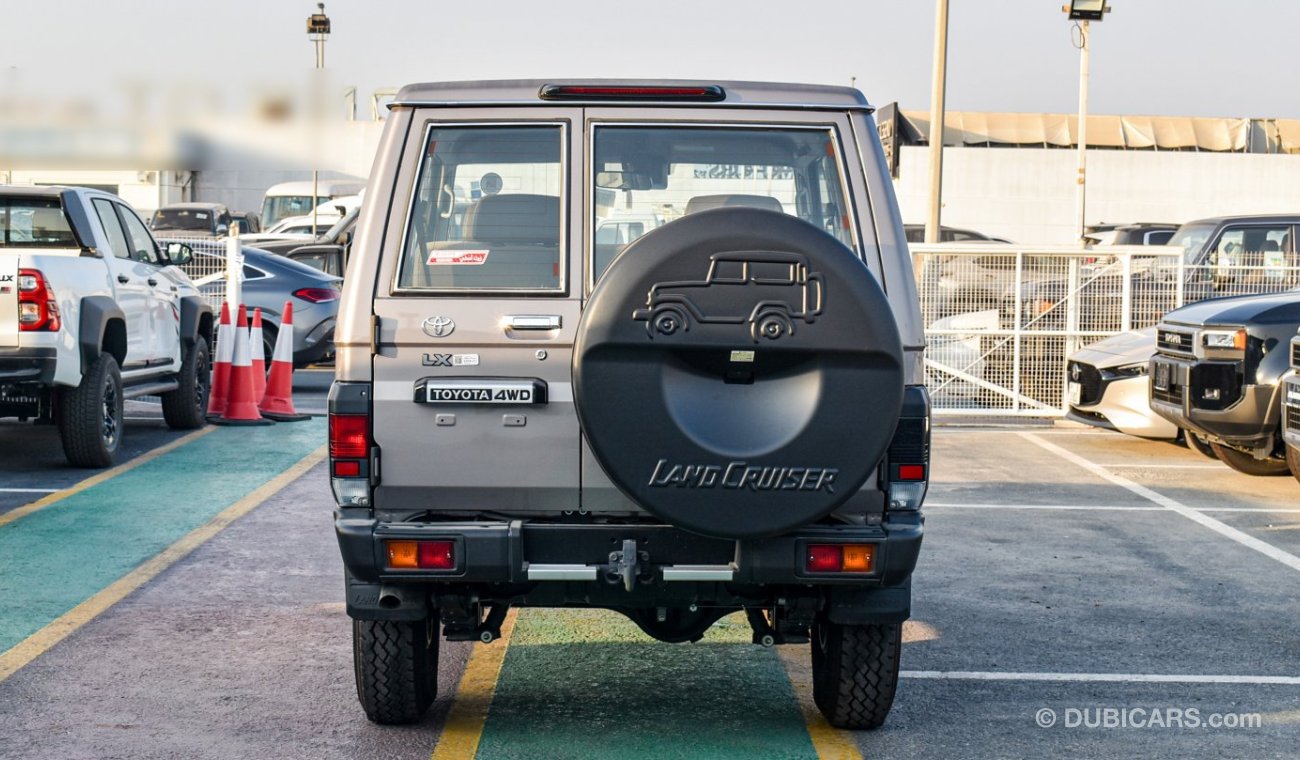 Toyota Land Cruiser Hard Top 2.8L Diesel