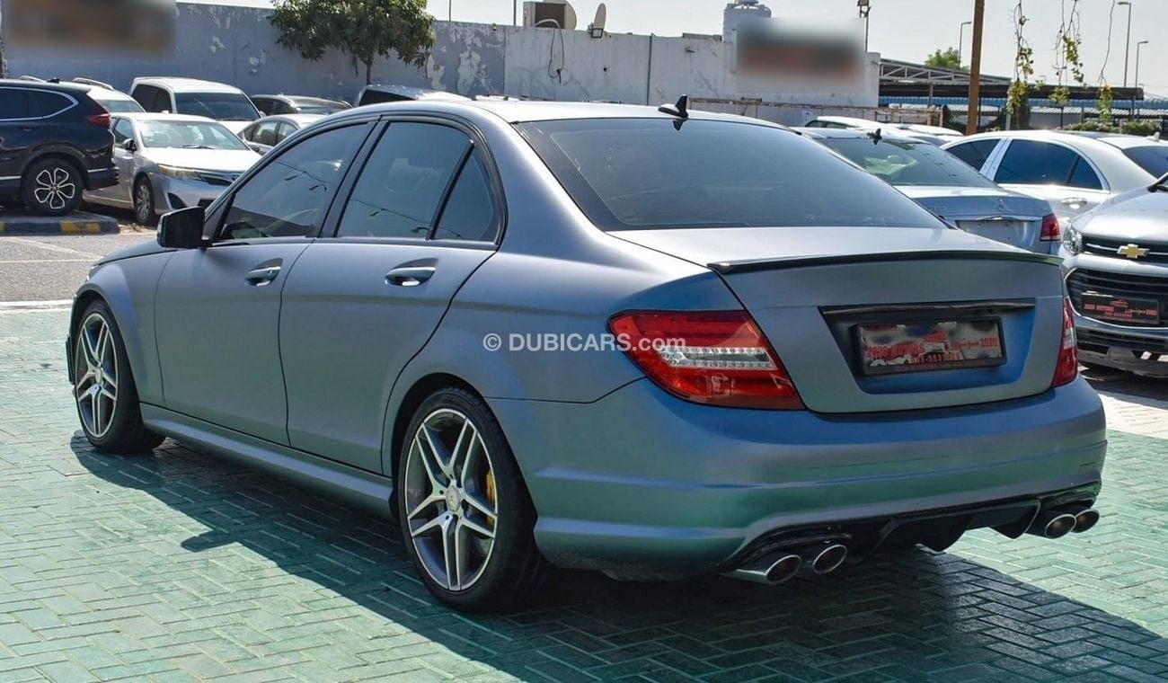 Mercedes-Benz C 63 AMG