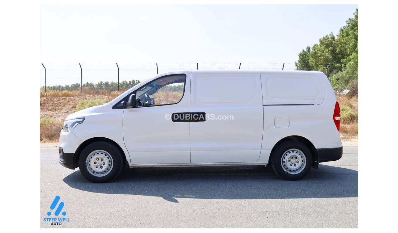 هيونداي H-1 Std 2019 Cargo Van 2.5L RWD / Diesel M/T / Like New Condition / Bulk Deals / Lowest Price / Book Now