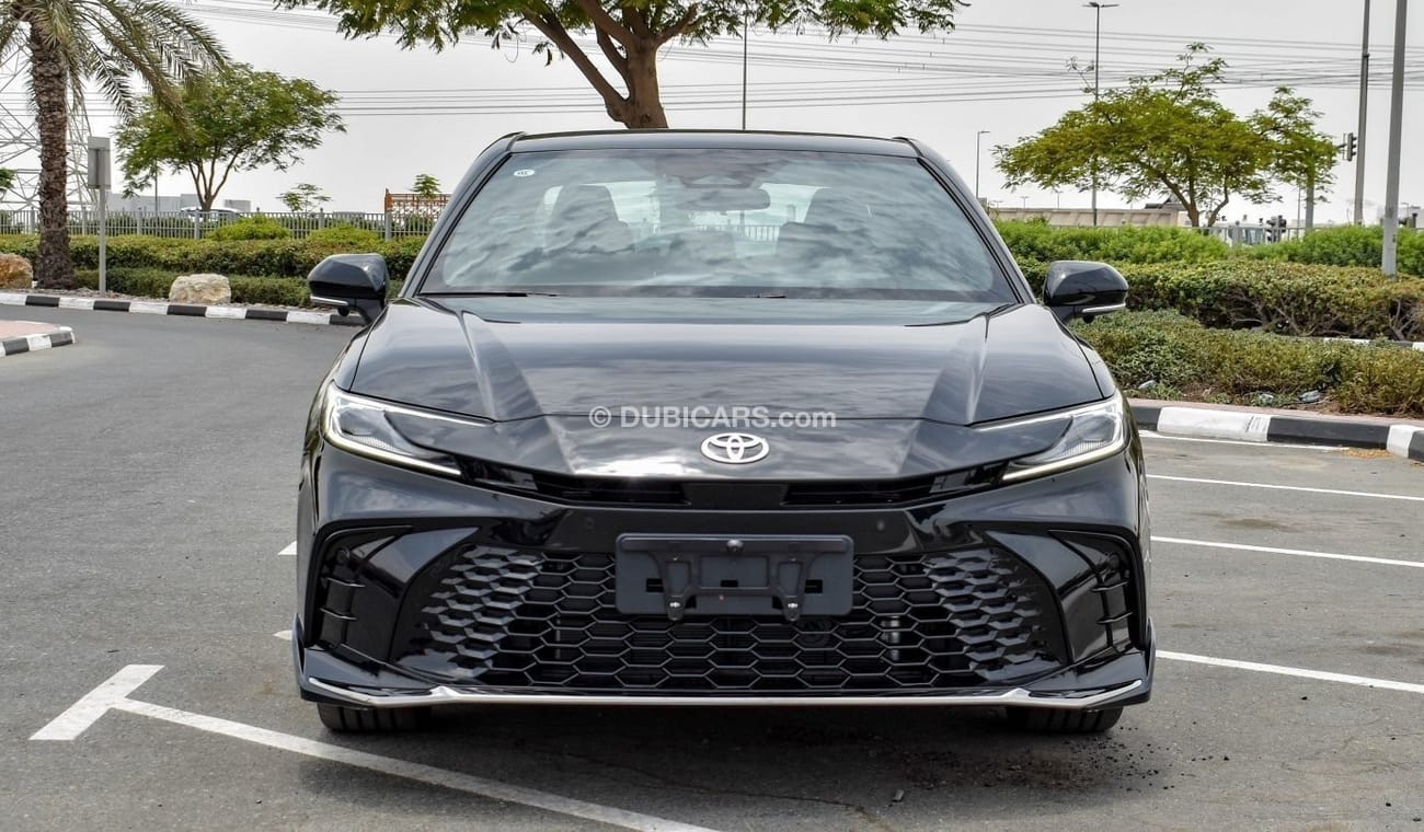 تويوتا كامري TOYOTA CAMRY 2.0 HYBIRD SPORT PLUS FULLY LOAD  MODEL 2024