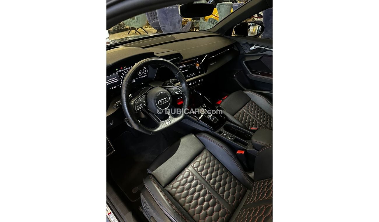 Audi RS3 TFSI quattro 2022 Audi RS3/Carbon Package/Ceramic Brake/GCC/5 Years Warranty and Service Contract