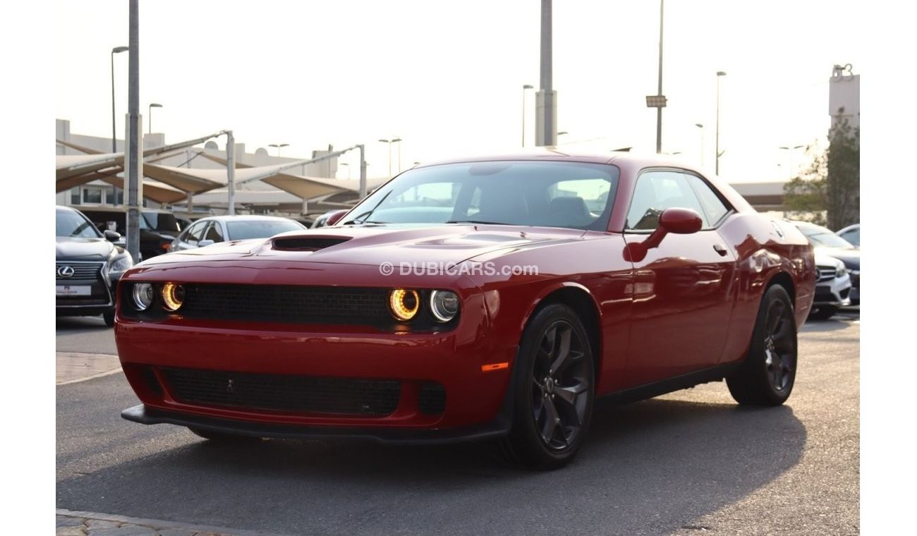 Dodge Challenger Dodge Challenger SXT Plus / Full / 2017 / Canadian /74,000Mi