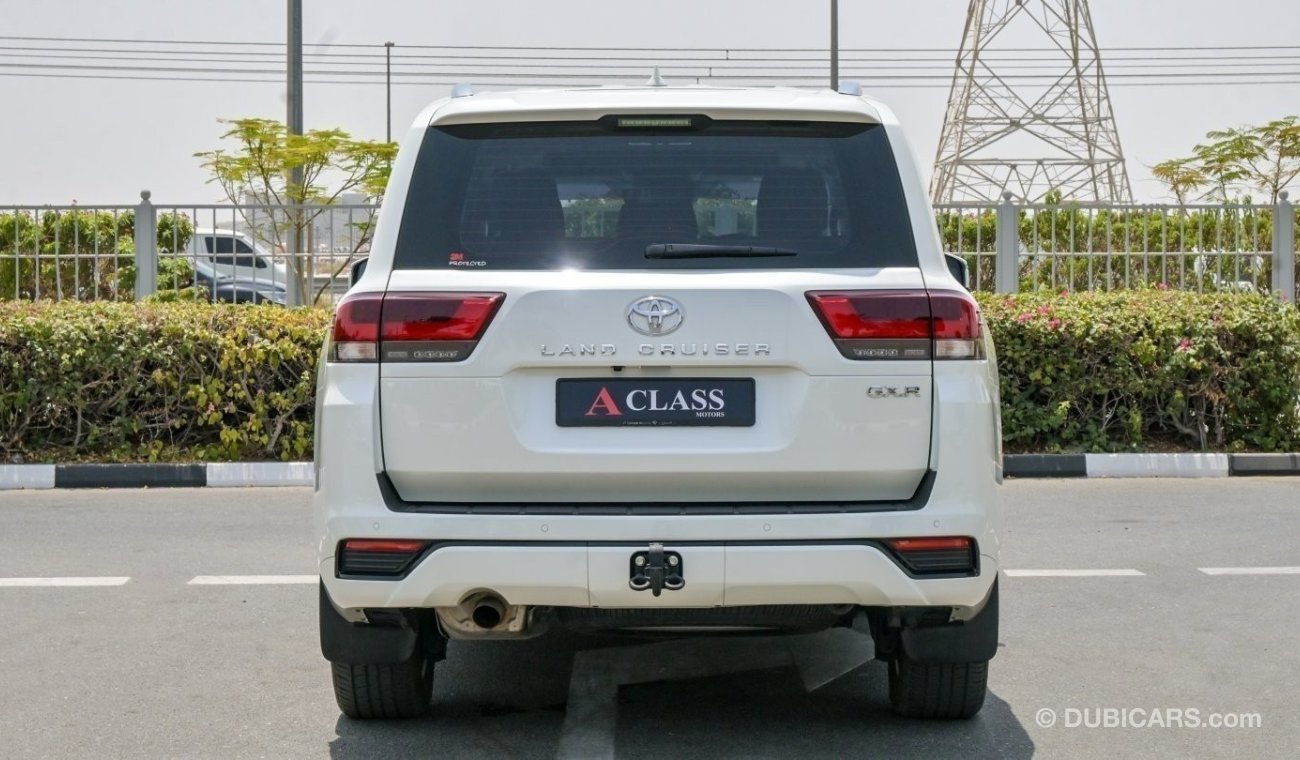 Toyota Land Cruiser GXR with Radar