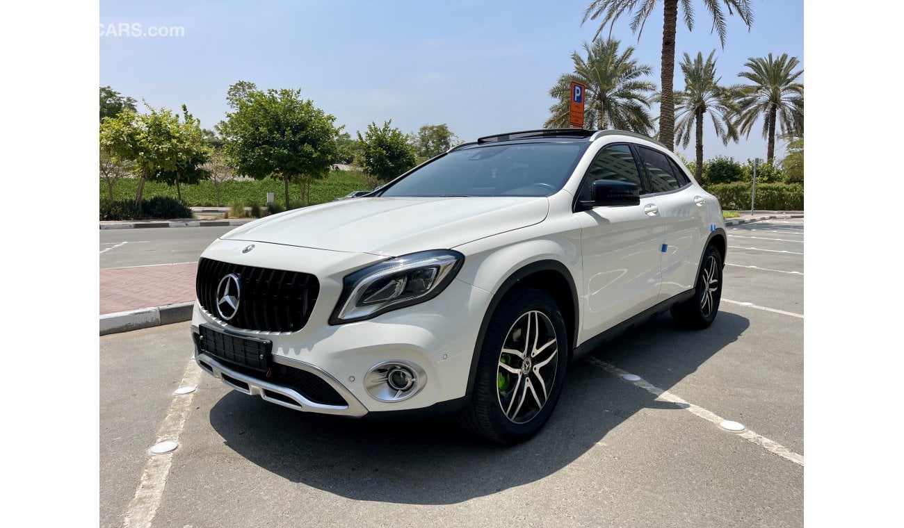 مرسيدس بنز GLA 220 Full Option