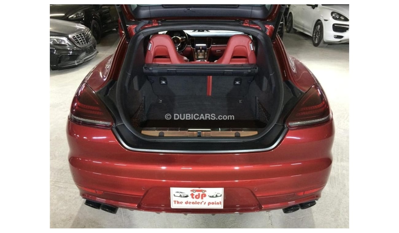 بورش باناميرا PORSCHE PANAMERA GTS 4.8L 2015, WITH SPECIAL COLOUR, BOSE SOUND SYSTEM AND MORE..