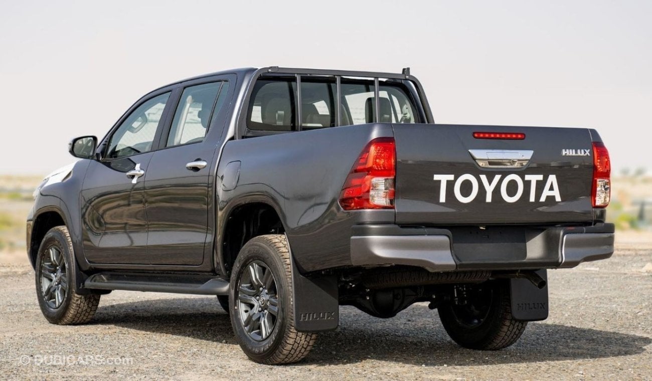 تويوتا هيلوكس Toyota Hilux 2.4L Diesel AT 4x4 Full Option 2024