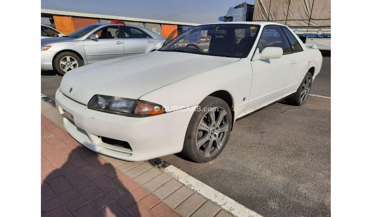 Nissan Skyline Nissan skyline RIGHT HAND DRIVE  (Stock no PM 279 )