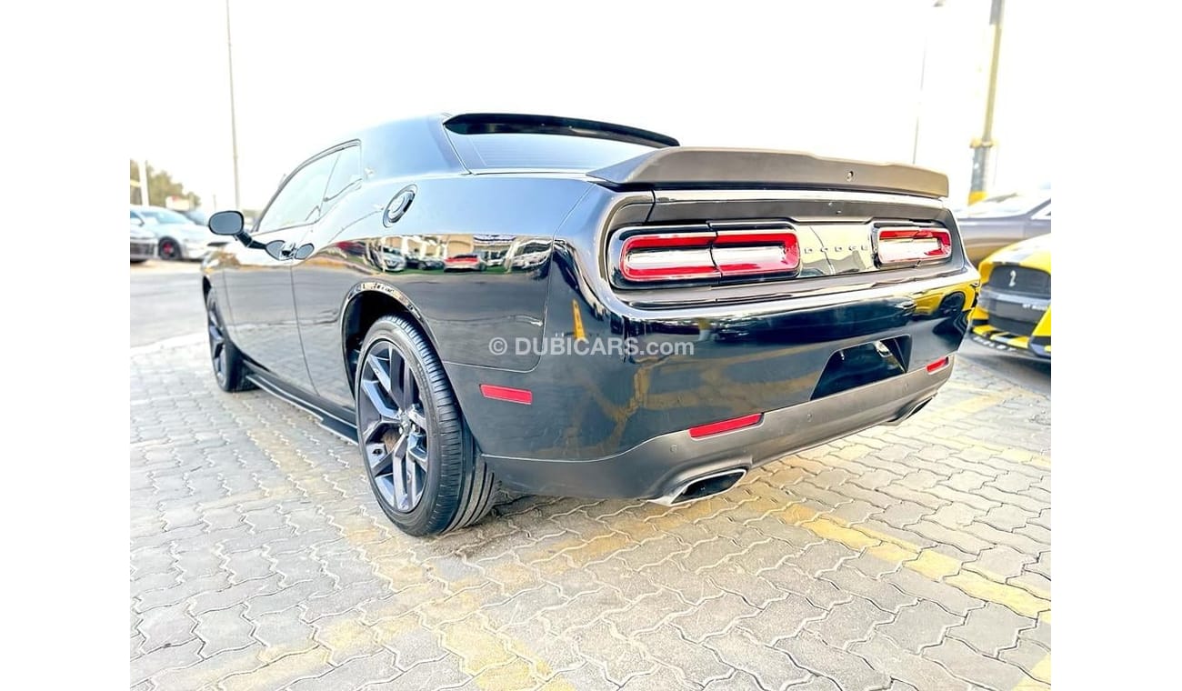 Dodge Challenger SXT For sale