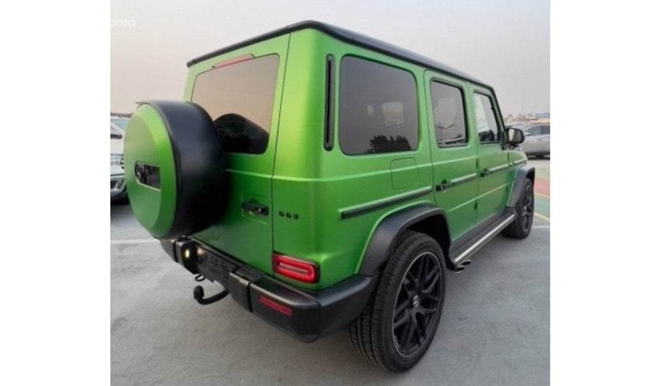 Mercedes-Benz G 63 AMG MERCEDES BENZ G 63 V8