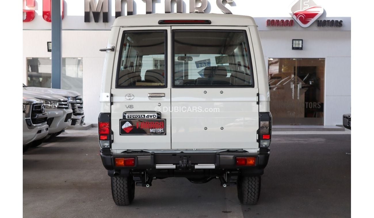 تويوتا لاند كروزر هارد توب 2025 TOYOTA LAND CRUISER GRJ 78 4.0 V6 AUTOMATIC **التصدير فقط خارج الخليج****EXPORT ONLY**