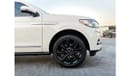 Lincoln Navigator Presidential 3.5L Lincoln Navigator (Presidential)  - 2023- White