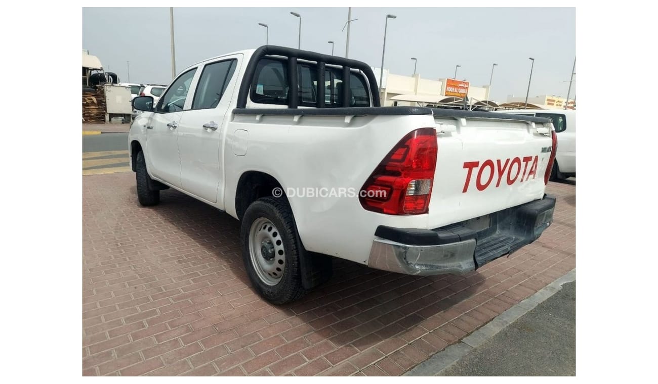 تويوتا هيلوكس DC 4WD 2.4L DIESEL MANUAL TRANSMISSION