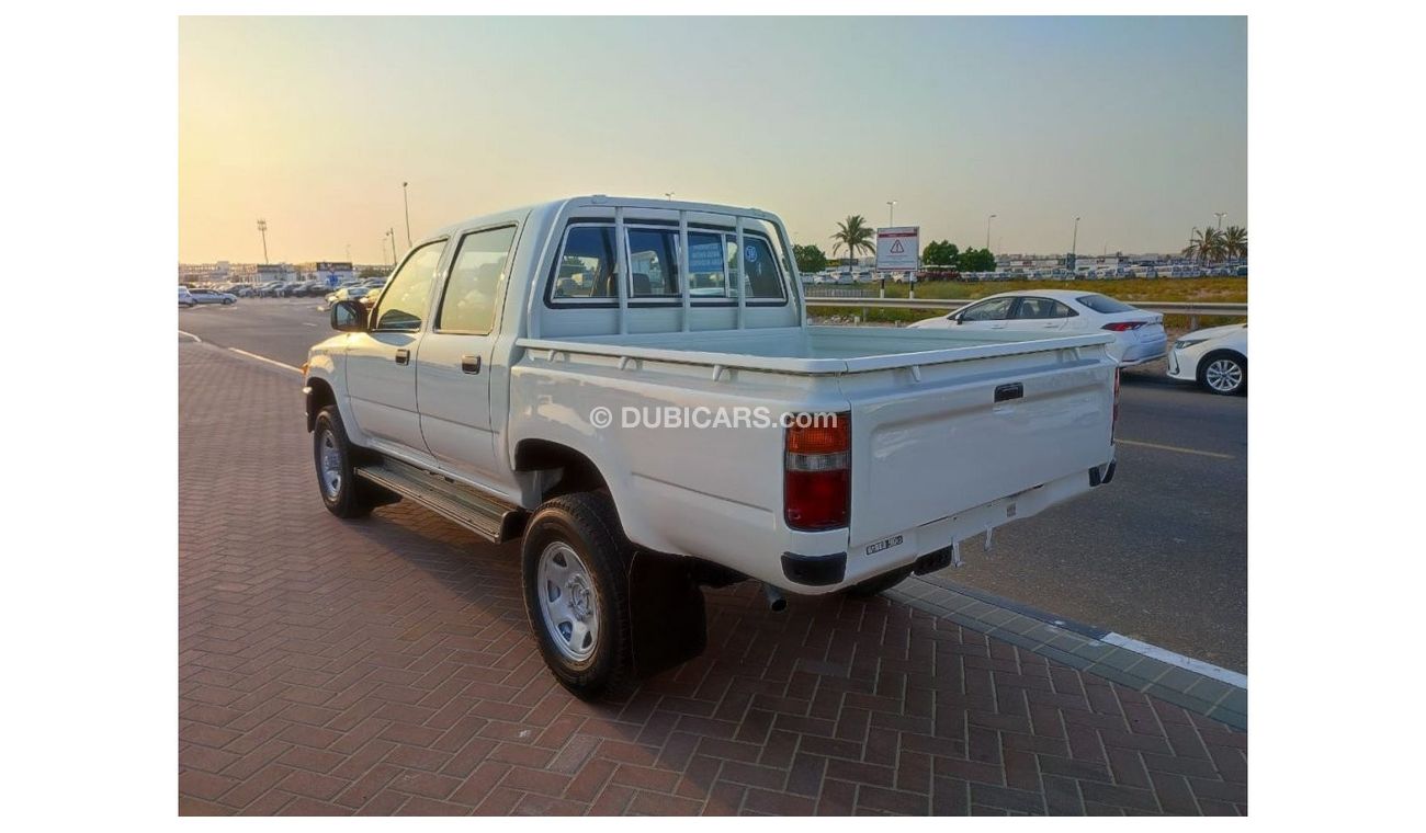 Toyota Hilux LN107-0023952 || TOYOTA HILUX || MANUAL || 1995 || WHITE CC2800 || 	DIESEL ||  KM 294076 |