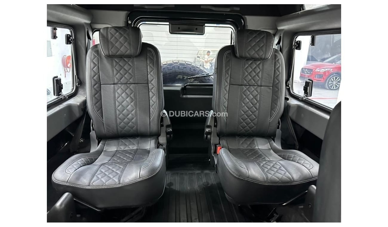 لاند روفر ديفندر 2013 Land Rover Defender 90 Manual Transmission, Service History, Fully Upgraded, GCC