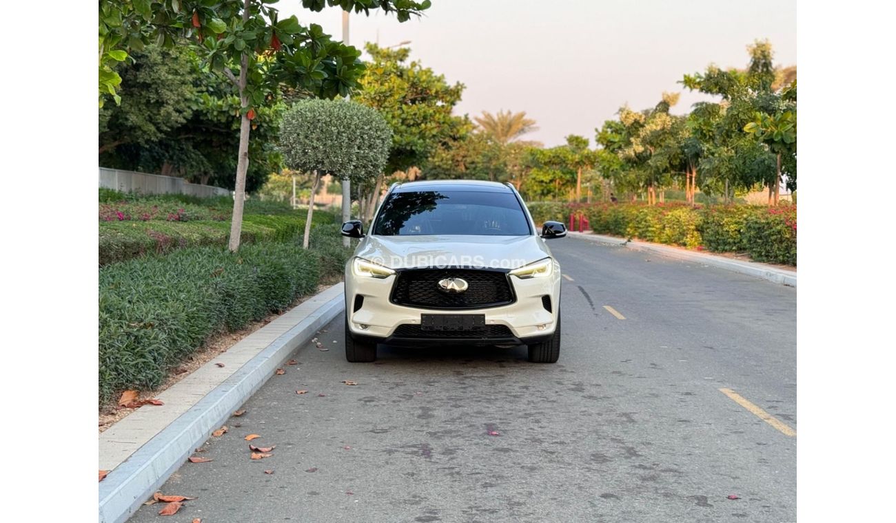 Infiniti QX50 2.0T Luxe (AWD)