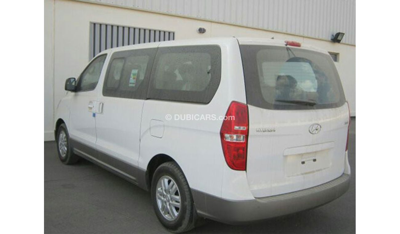 Hyundai H-1 12 SEATS